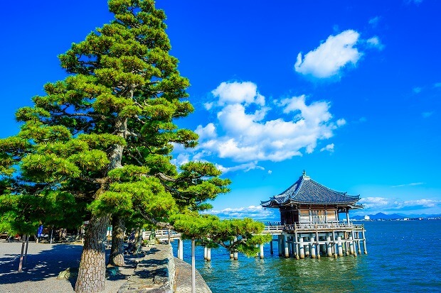 【滋賀 電話占い】日本一の琵琶湖のような強力パワーで実力派の先生が開運へ